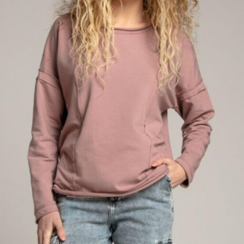 Women's Mamatu breastfeeding sweatshirt in chill pink. Size L/XL